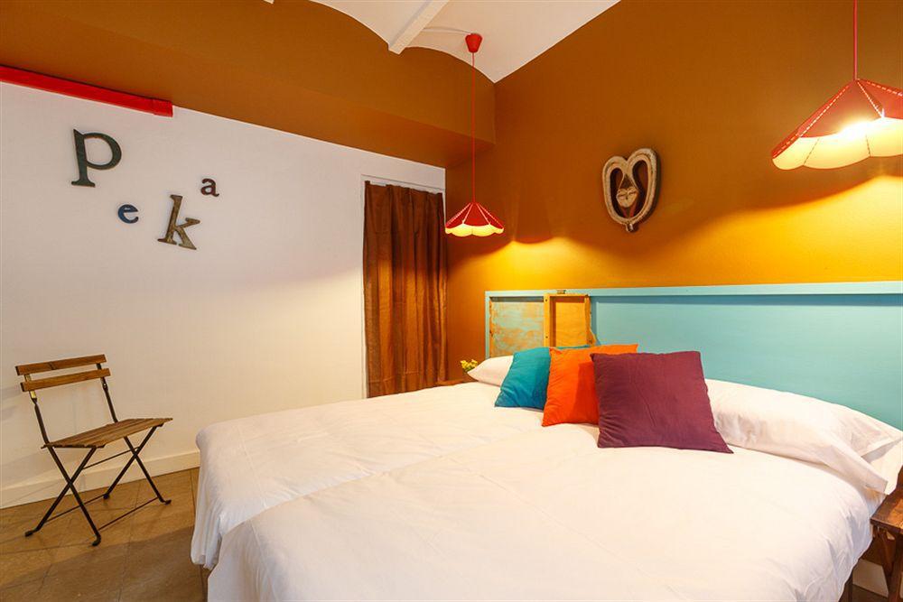 Hip Hostel Barcellona Esterno foto