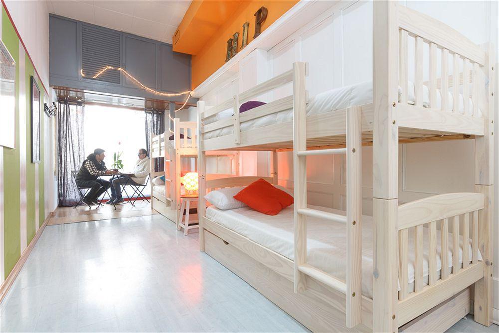 Hip Hostel Barcellona Esterno foto