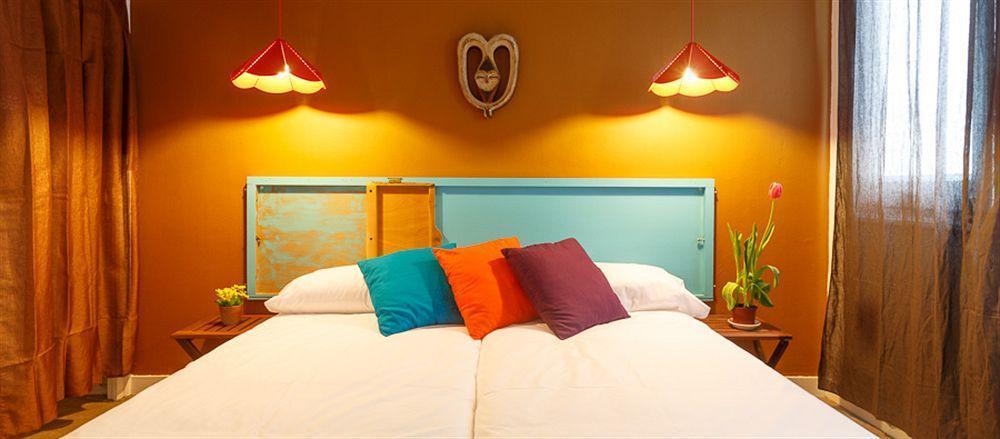 Hip Hostel Barcellona Esterno foto