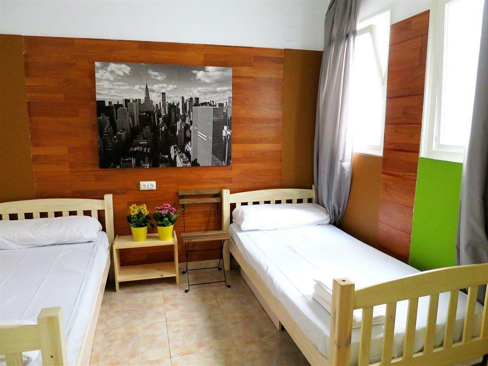 Hip Hostel Barcellona Esterno foto