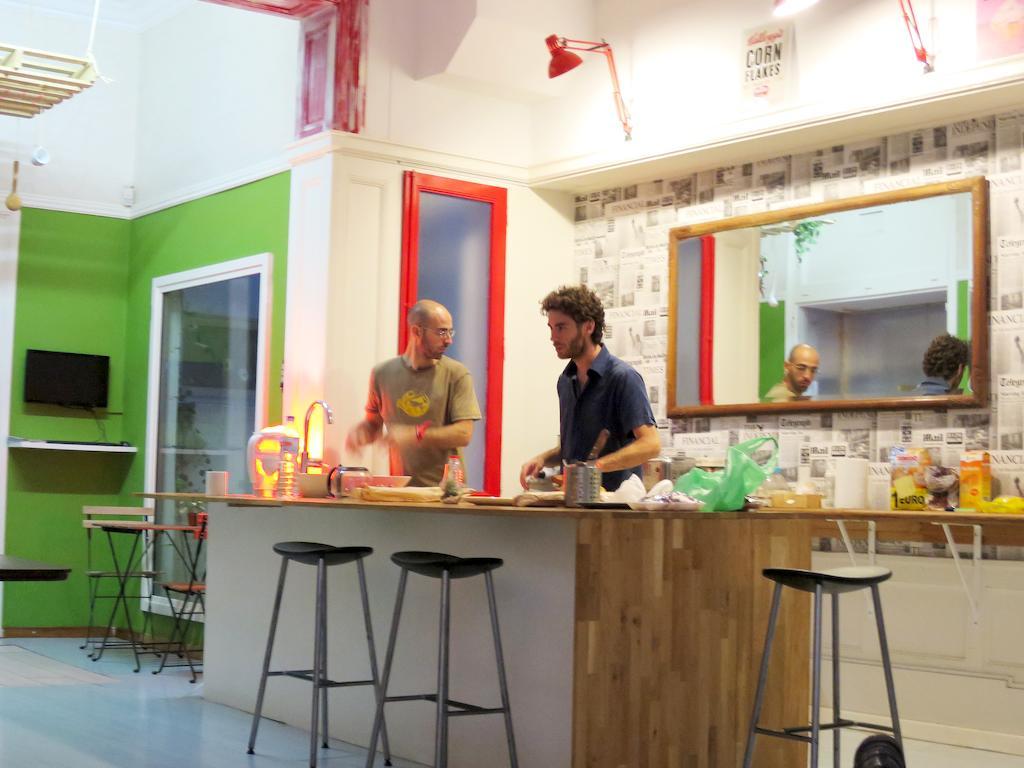 Hip Hostel Barcellona Esterno foto